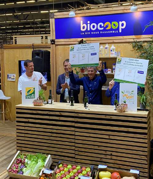 Biocoop et Uni-Vert signent un contrat de labélisation Bio Equitable en France